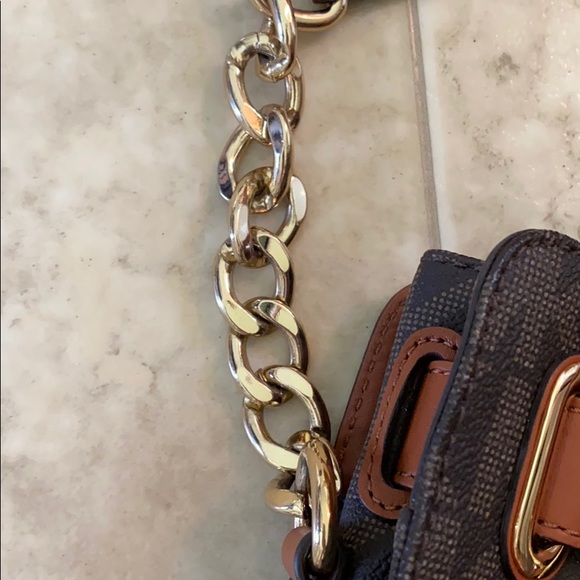 Michael Kors Hamilton Medium Logo 💕 - Picture 7 of 13